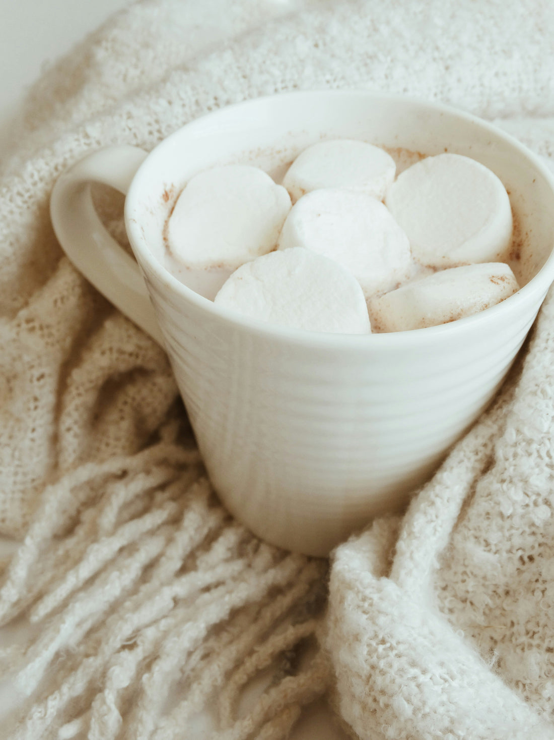 Enjoy the Holidays Without Overdoing It: A Nutritionist’s Guide to Mindful Indulgence